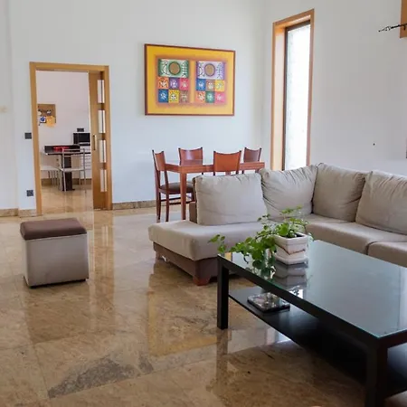 Compostela Villa Picona